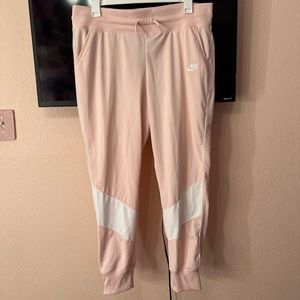 Nike women jogger